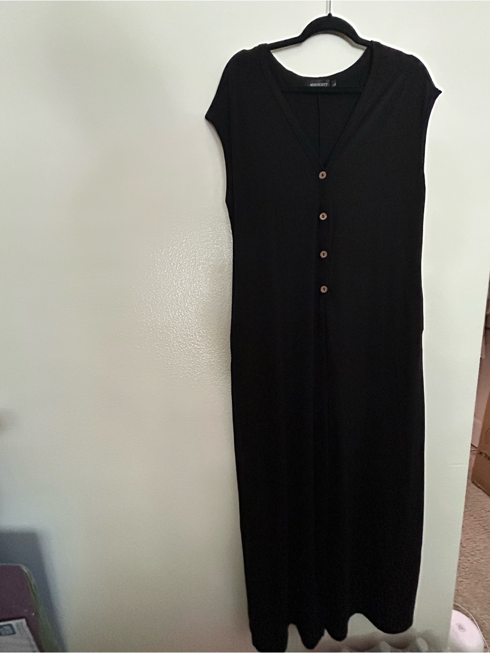 Merokeety Black Button-Front Maxi Jumpsuit